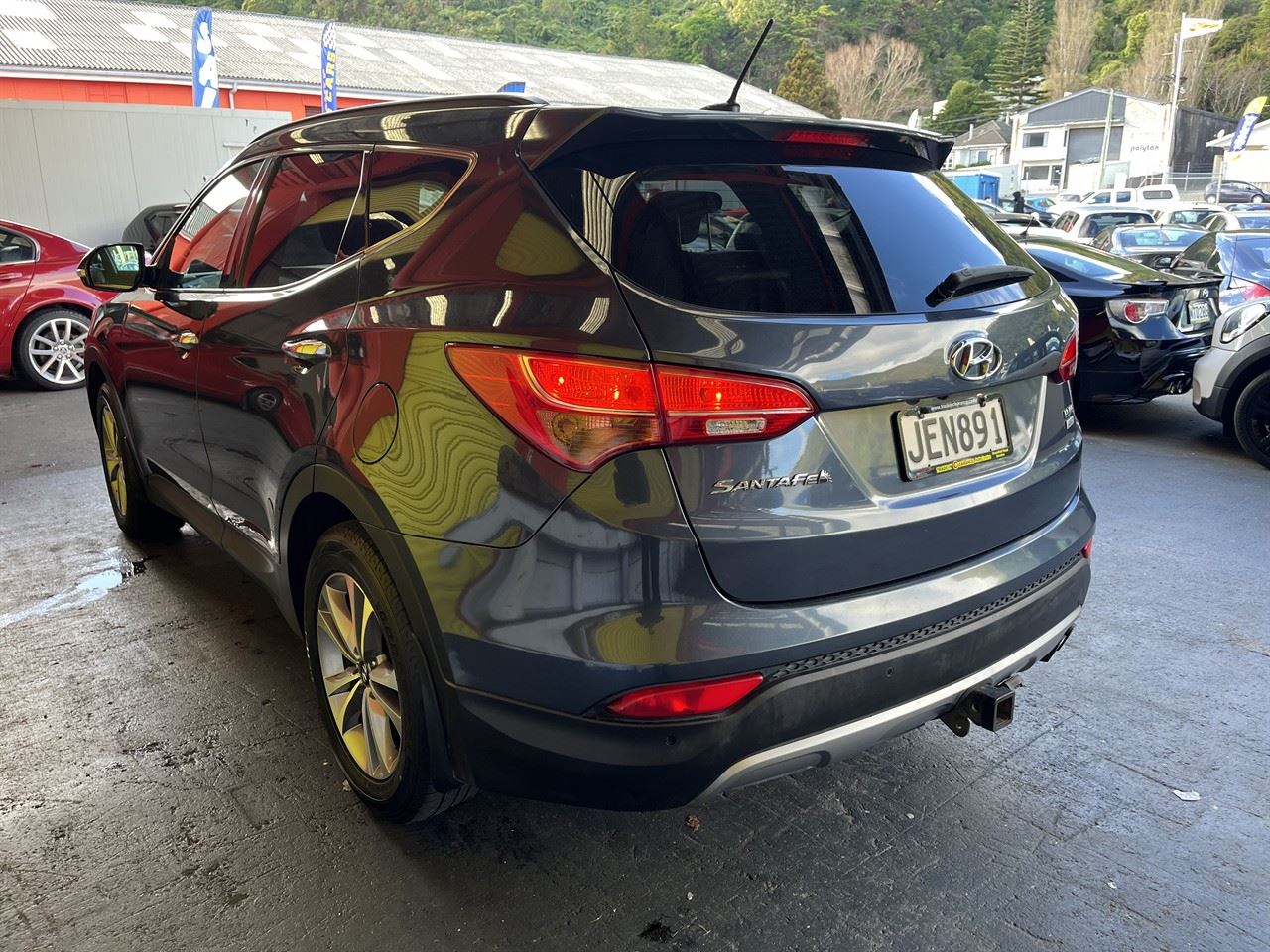 Vehicle image 4