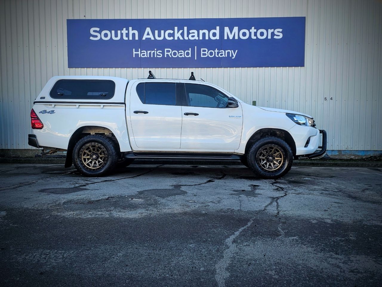 Vehicle image 2