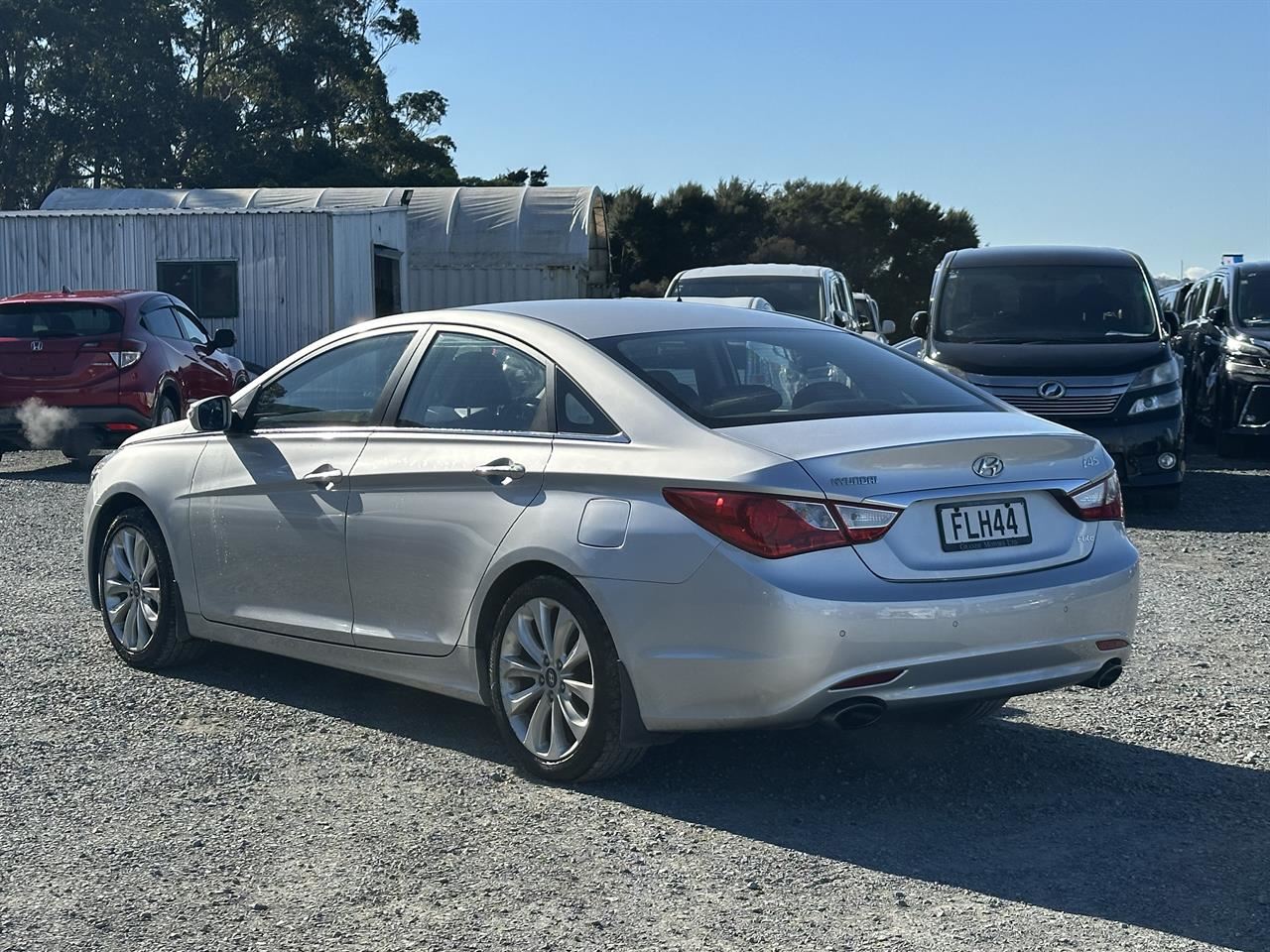 Vehicle image 5