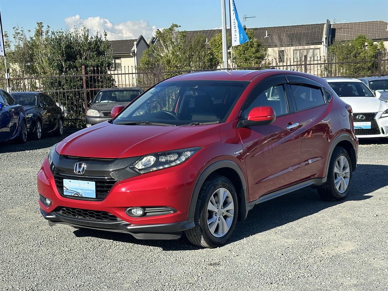 Vehicle image 3
