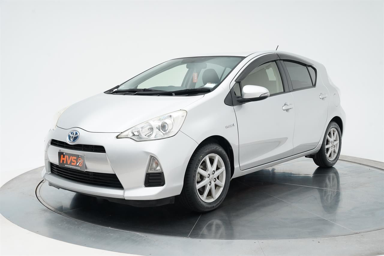 Vehicle image 3