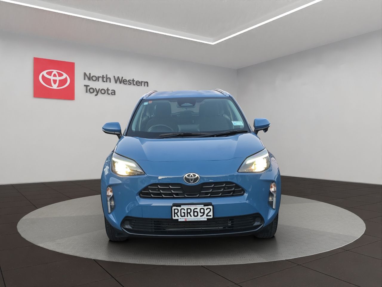 Vehicle image 2