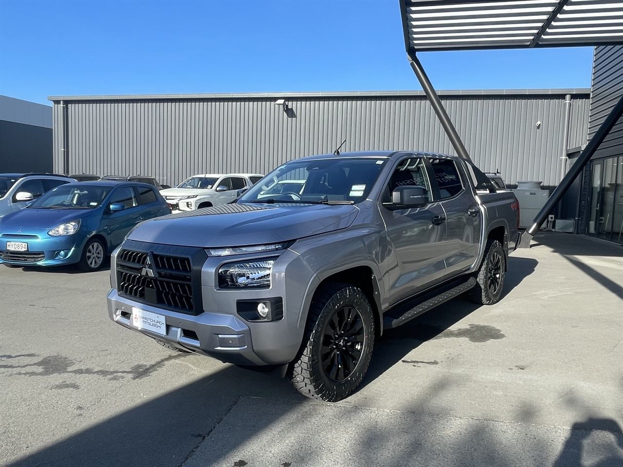 Vehicle image 3