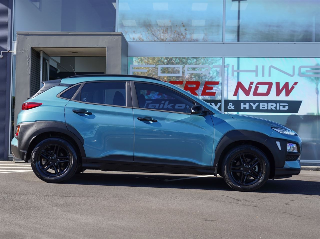 Vehicle image 4