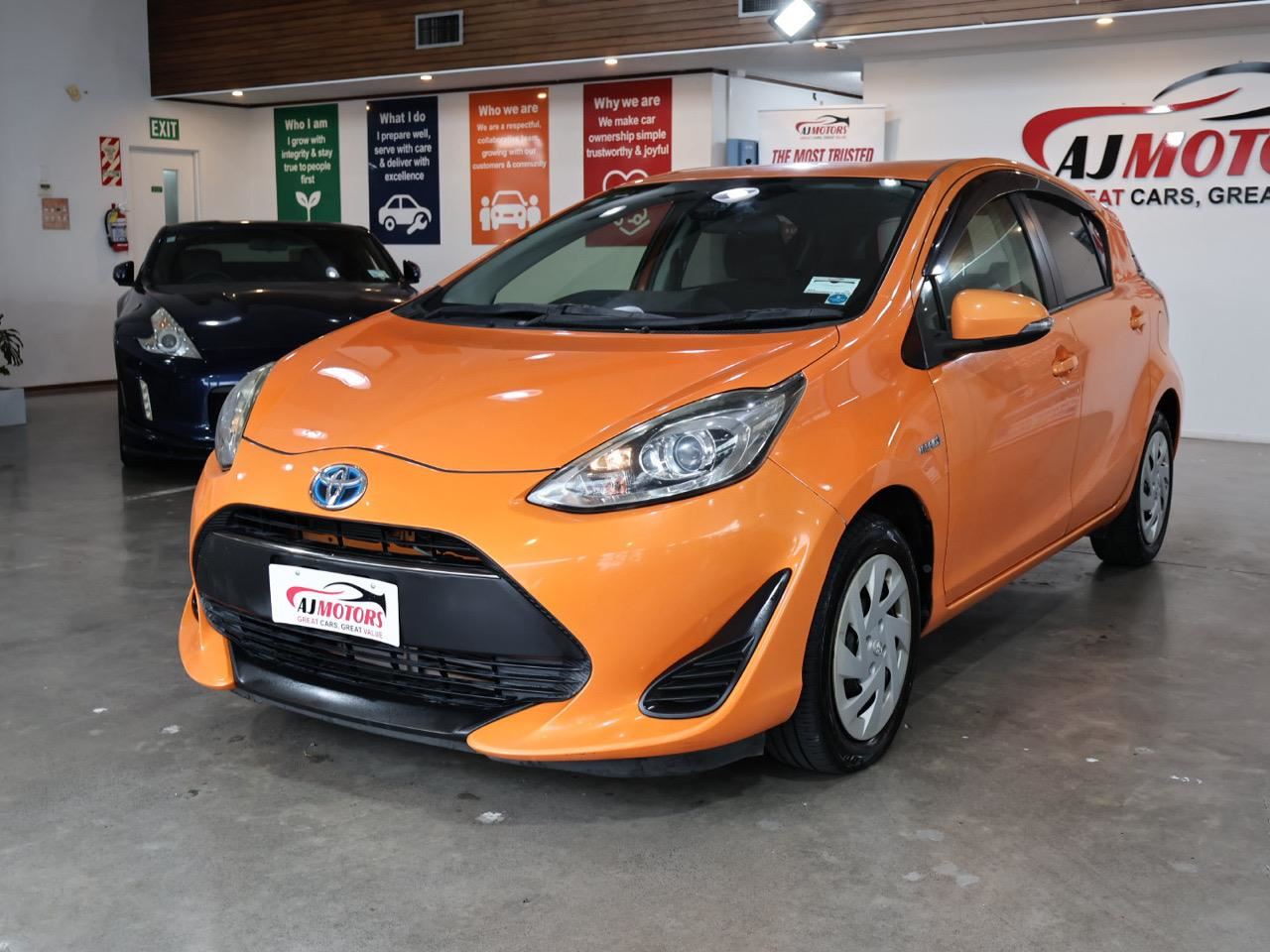 Vehicle image 3