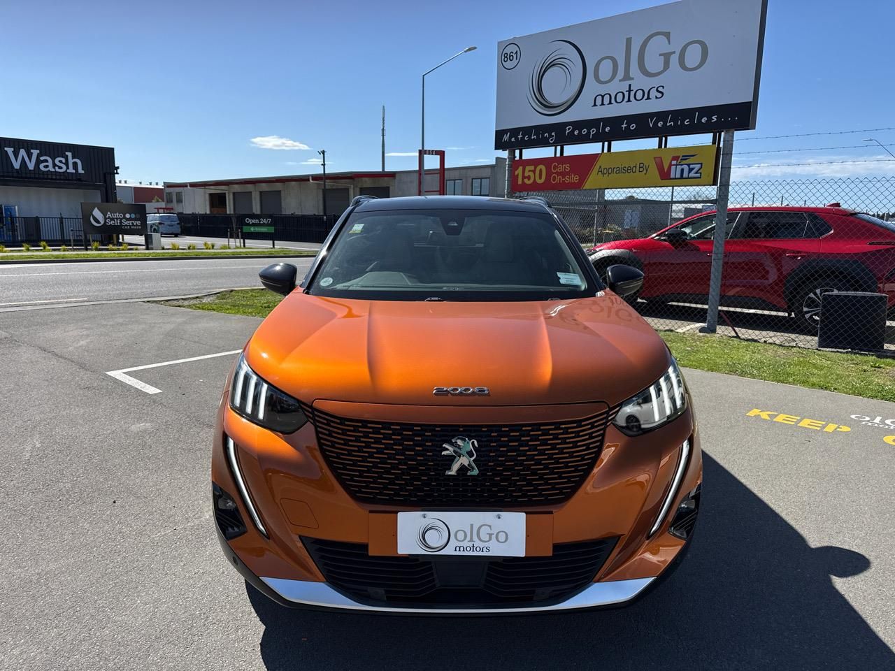 Vehicle image 3