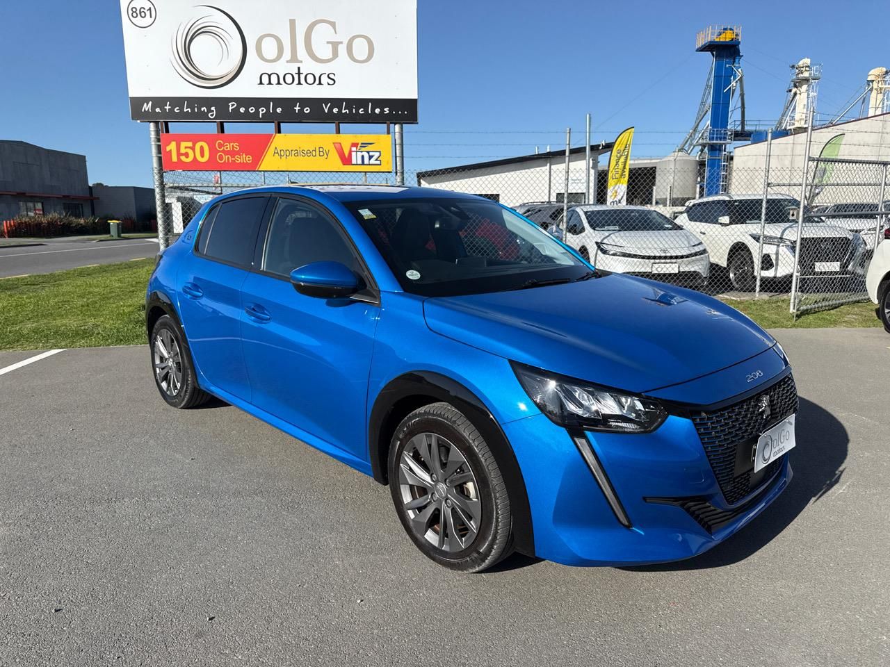 Vehicle image 2