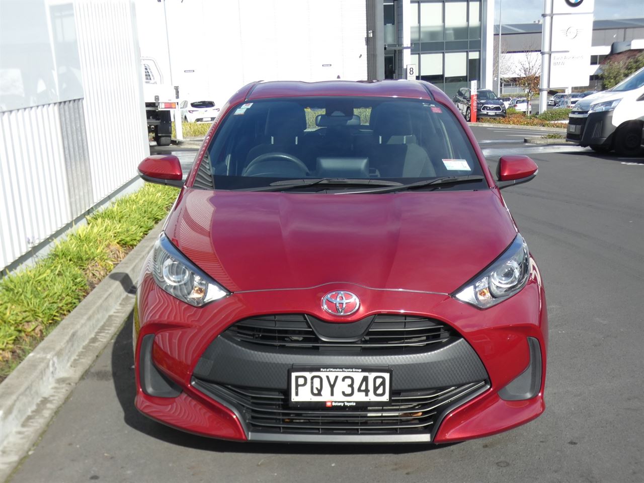 Vehicle image 3