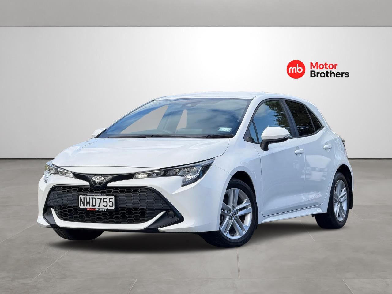 Vehicle image 3