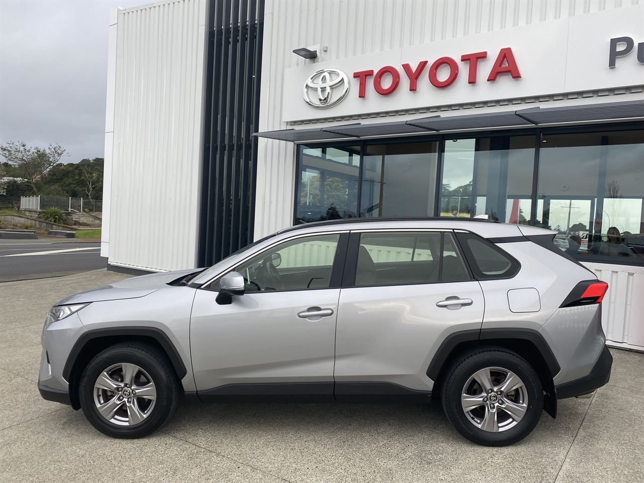 Vehicle image 2