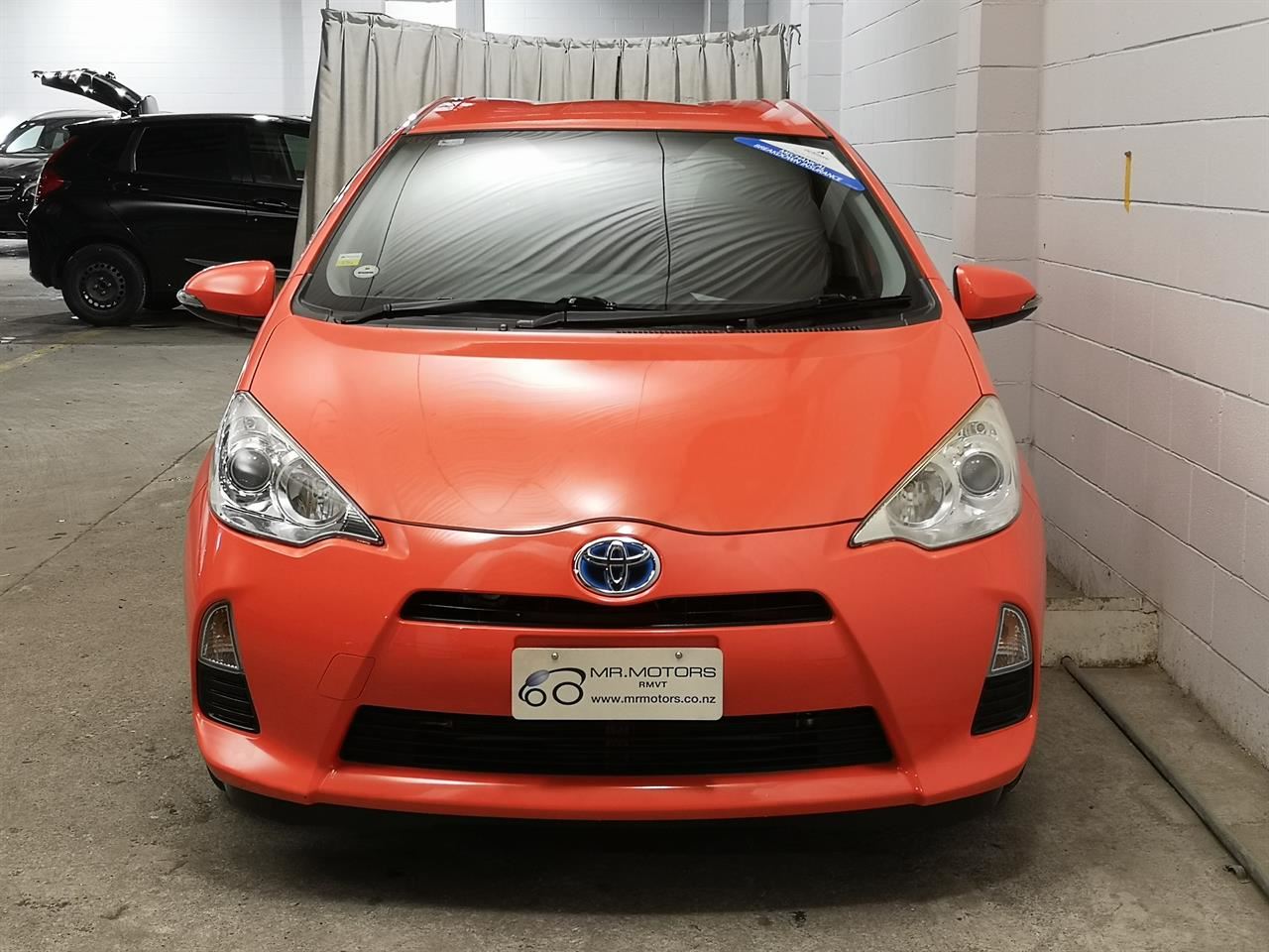Vehicle image 4