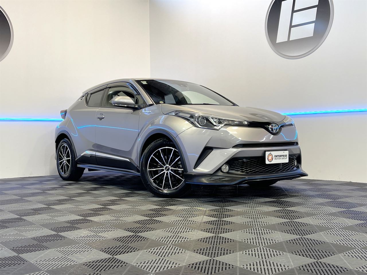 Vehicle image 1