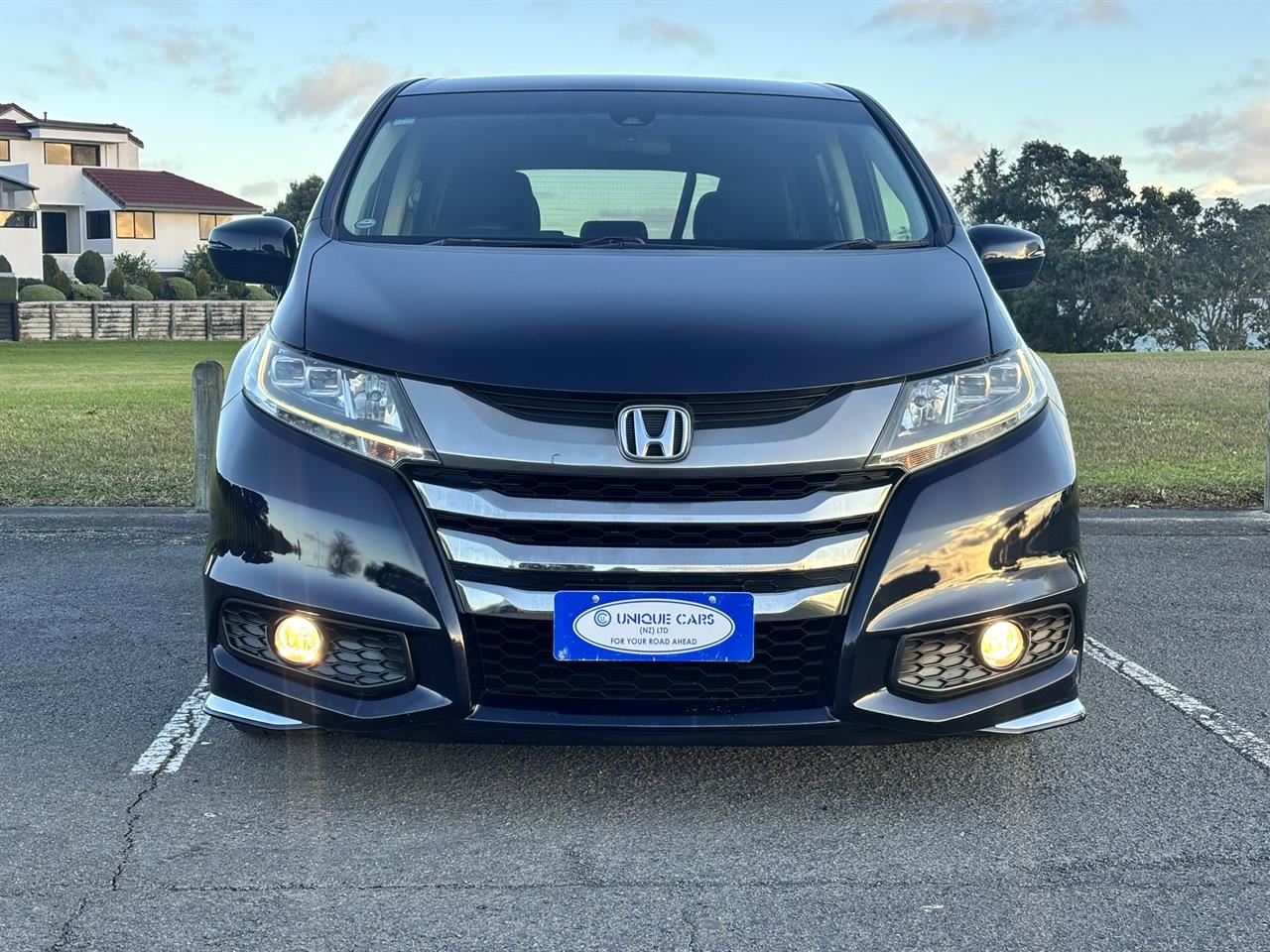 Vehicle image 5