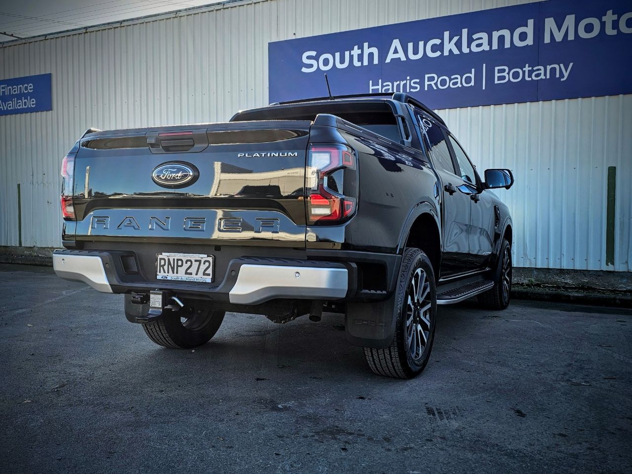 Vehicle image 3