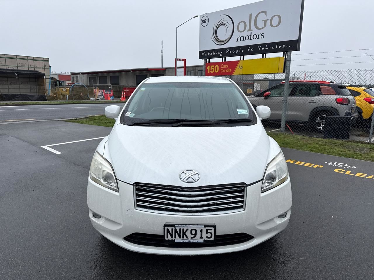 Vehicle image 3