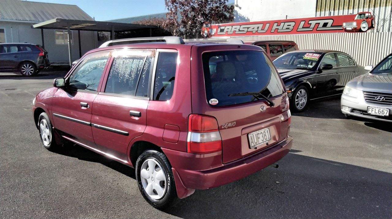Vehicle image 4