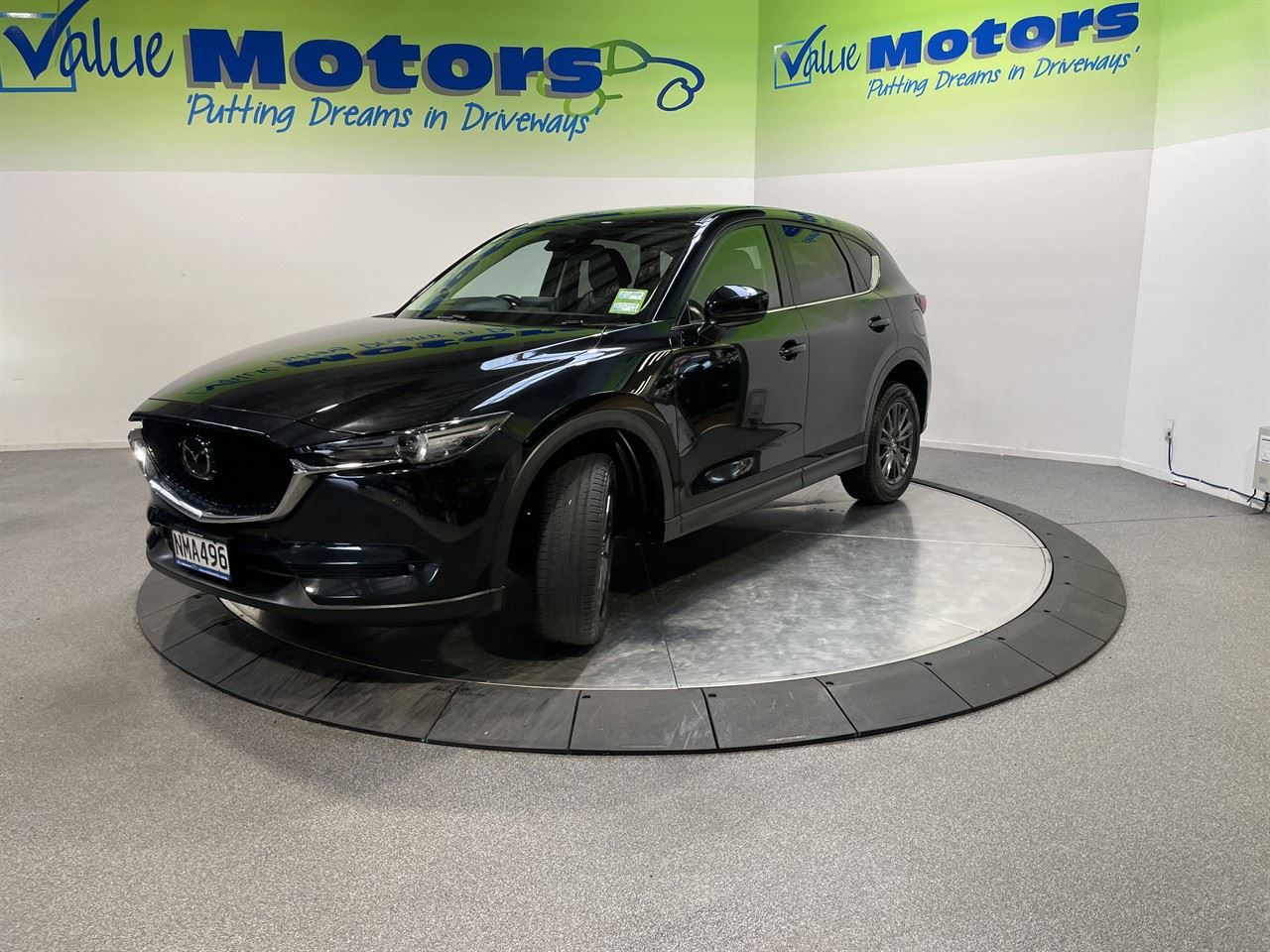 Vehicle image 3