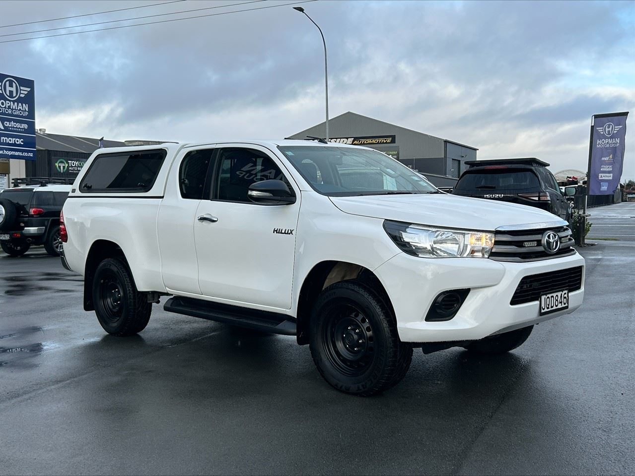 Vehicle image 2