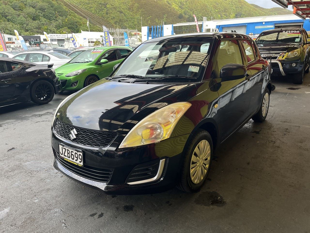 Vehicle image 3