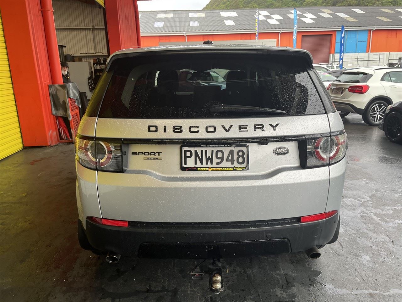Vehicle image 5