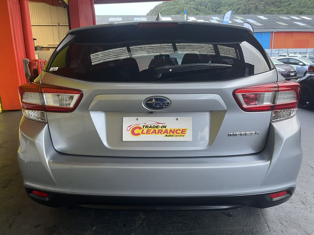 Vehicle image 5