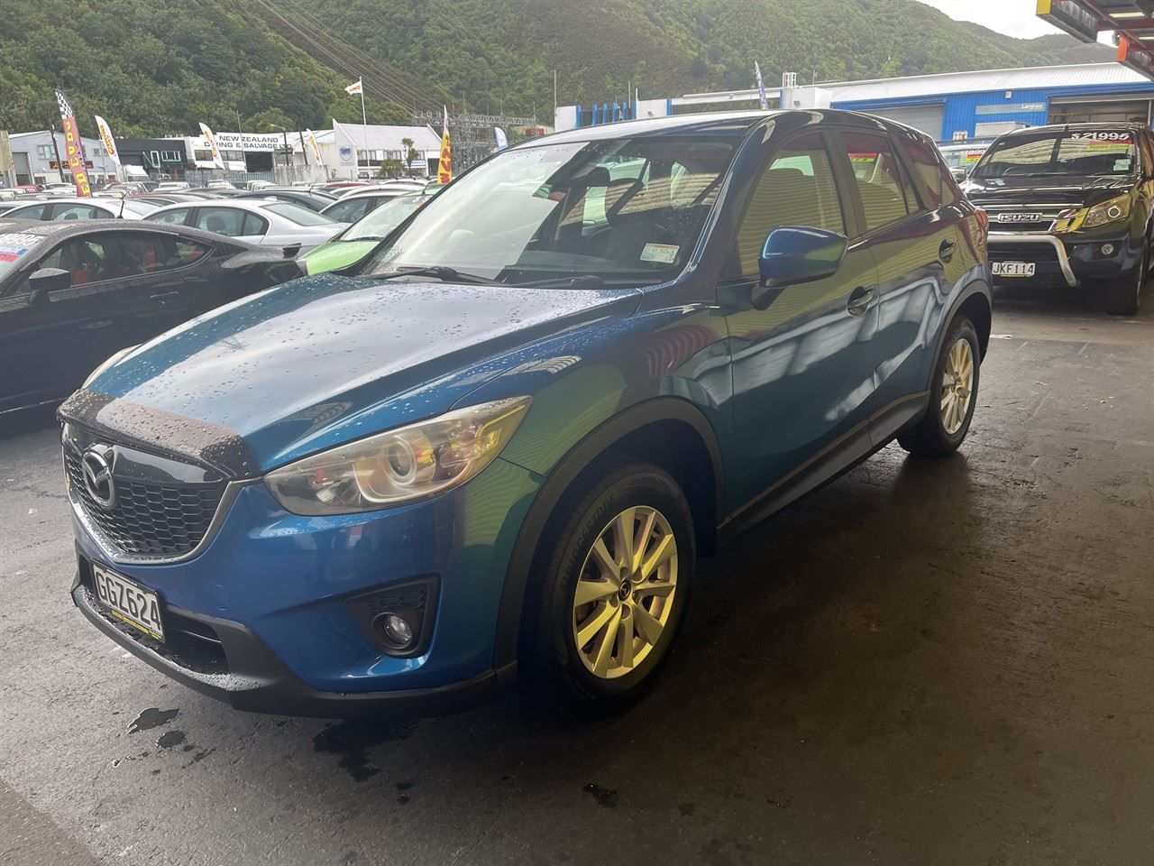 Vehicle image 3