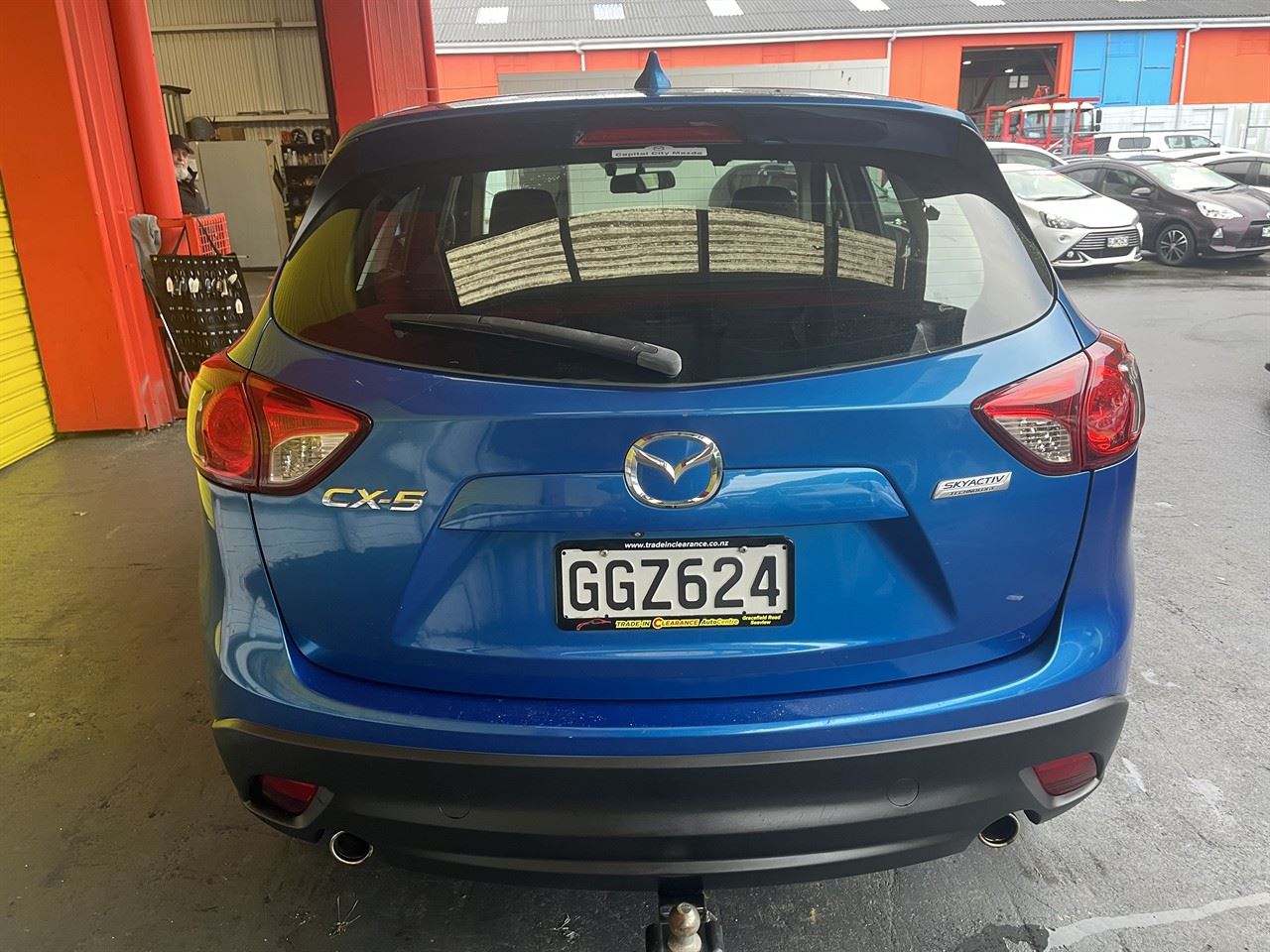 Vehicle image 5