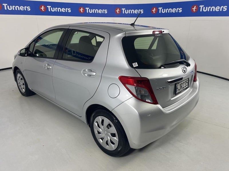 Vehicle image 5