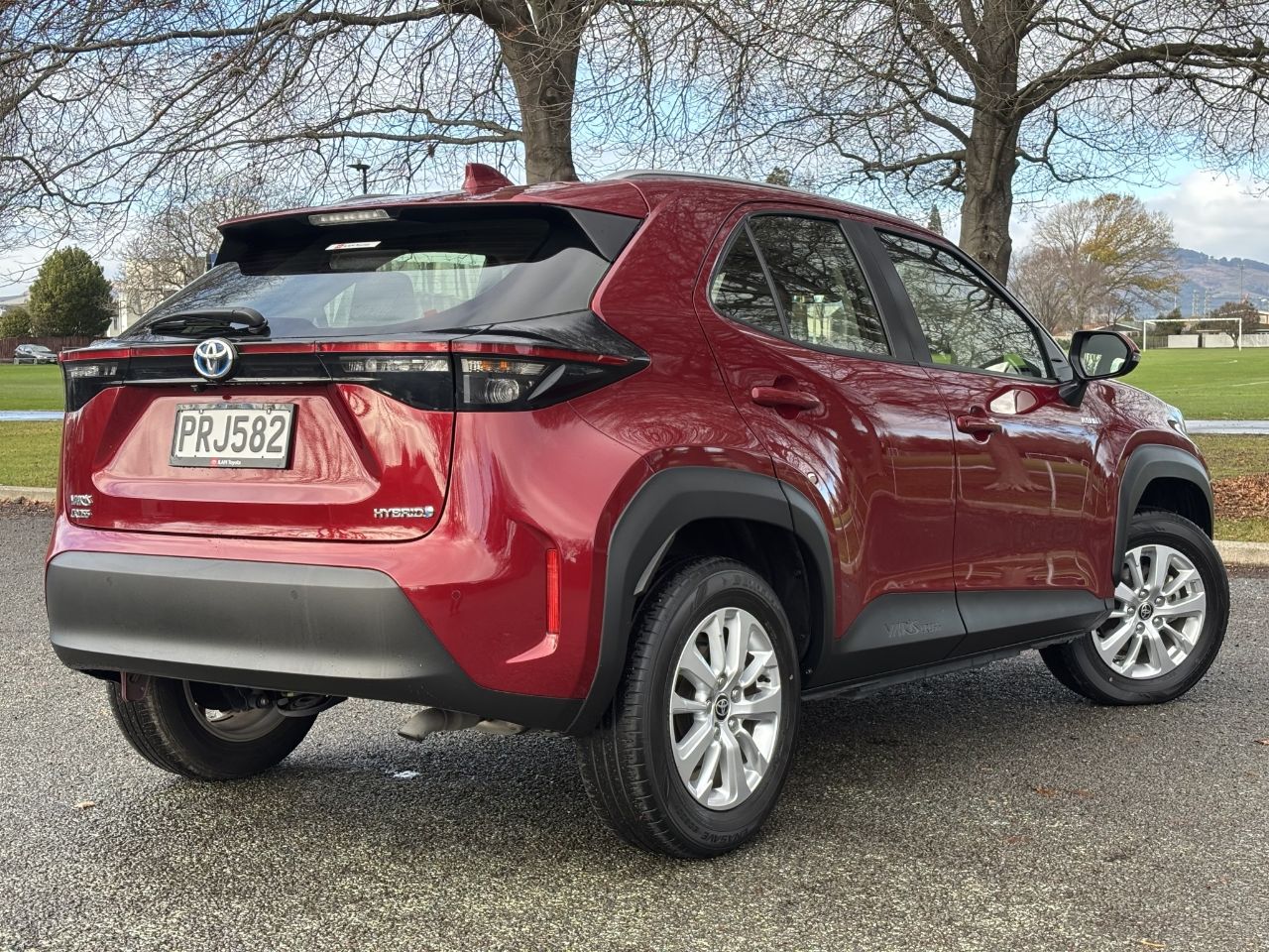 Vehicle image 5