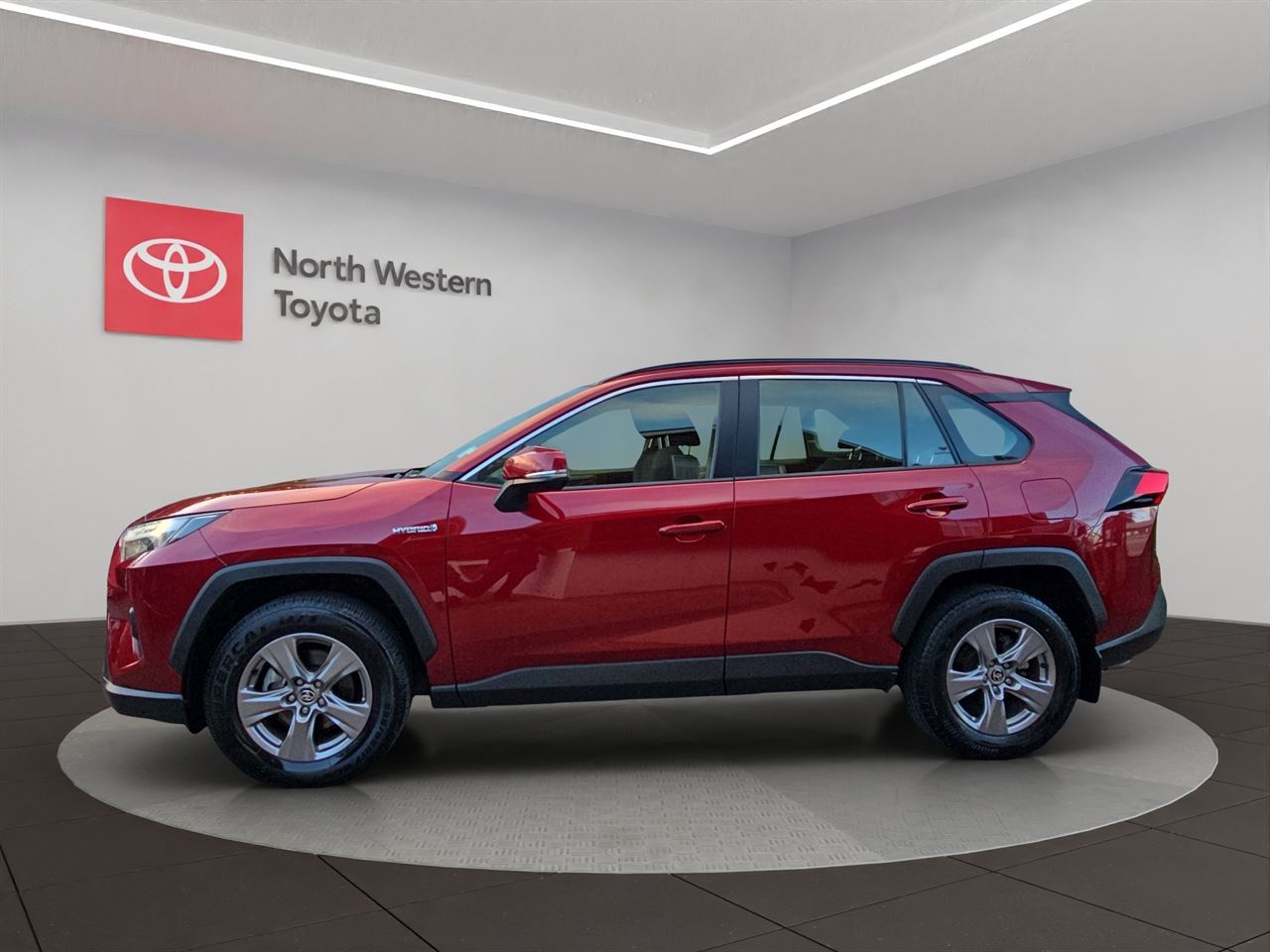 Vehicle image 4