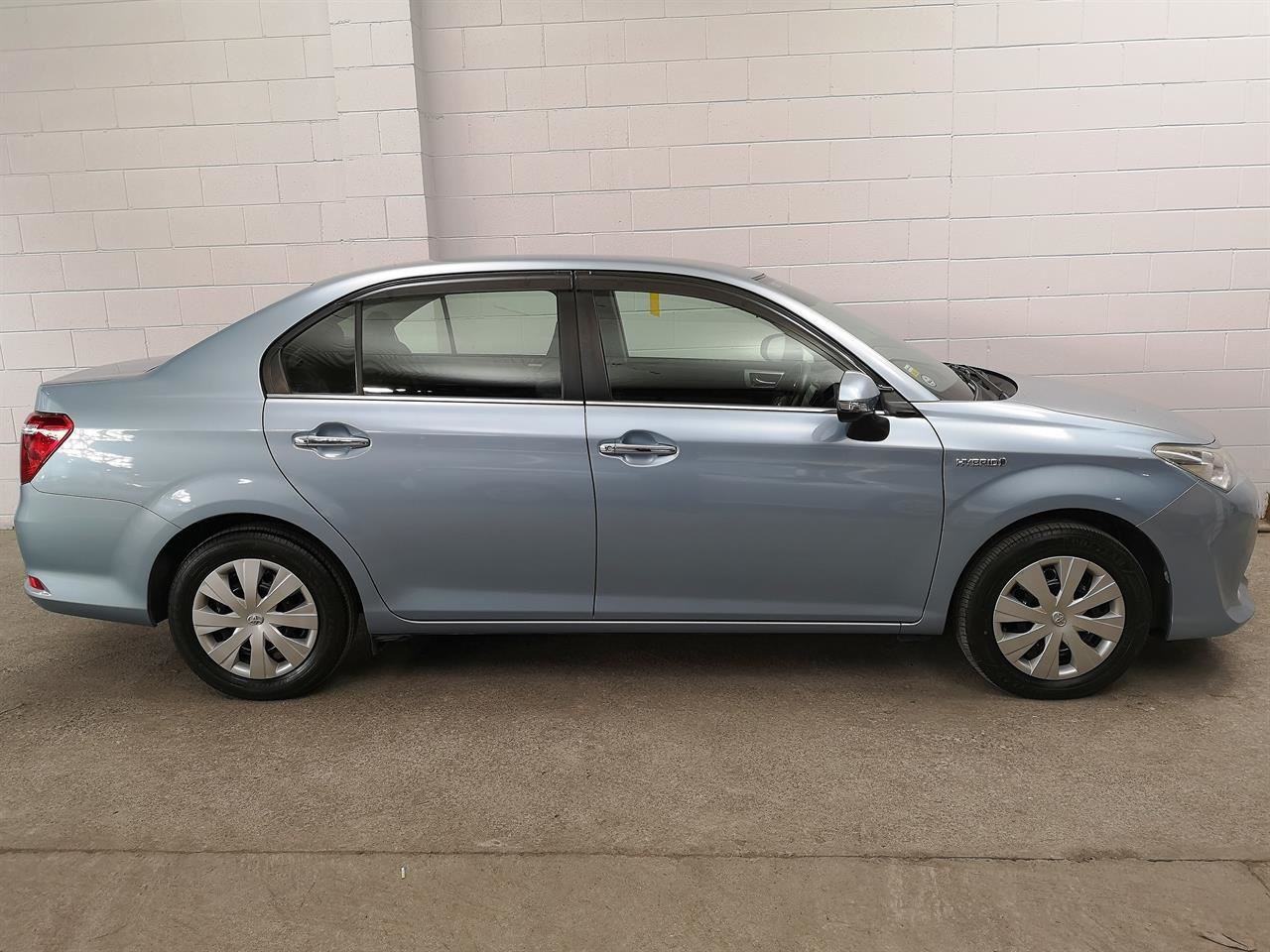 Vehicle image 3