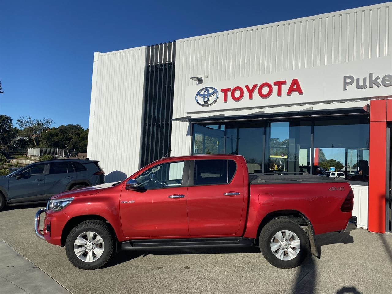 Vehicle image 2