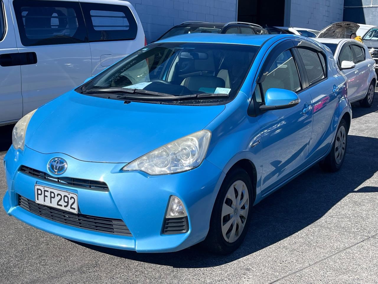 Vehicle image 3