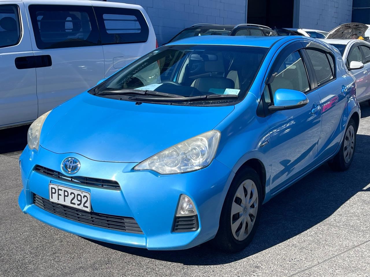 Vehicle image 4