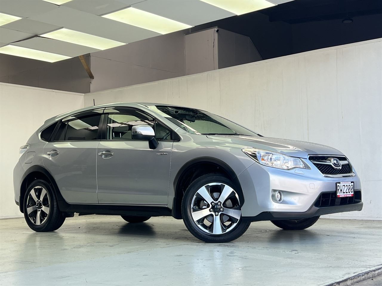 Vehicle image 4