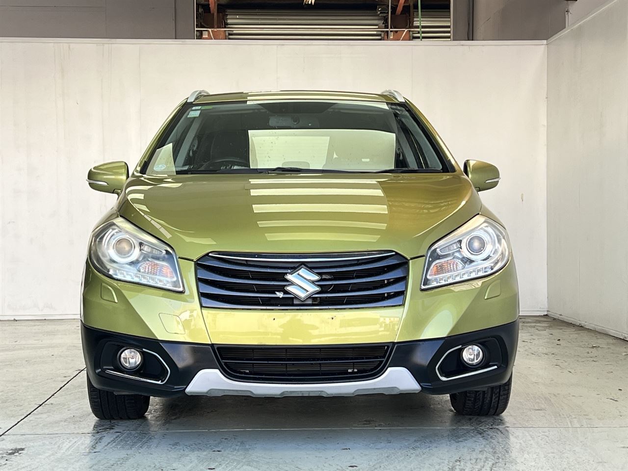 Vehicle image 2