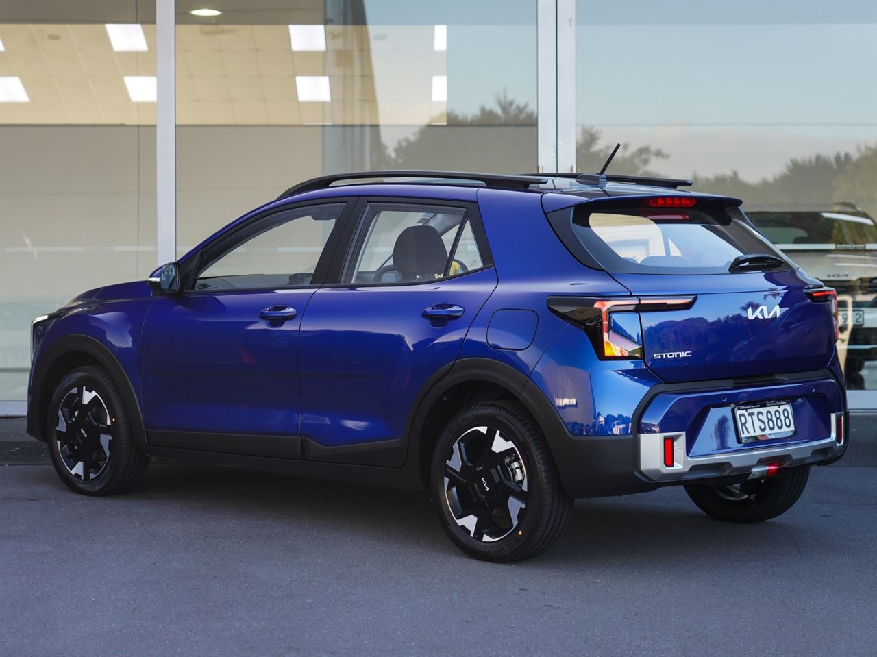 Vehicle image 2