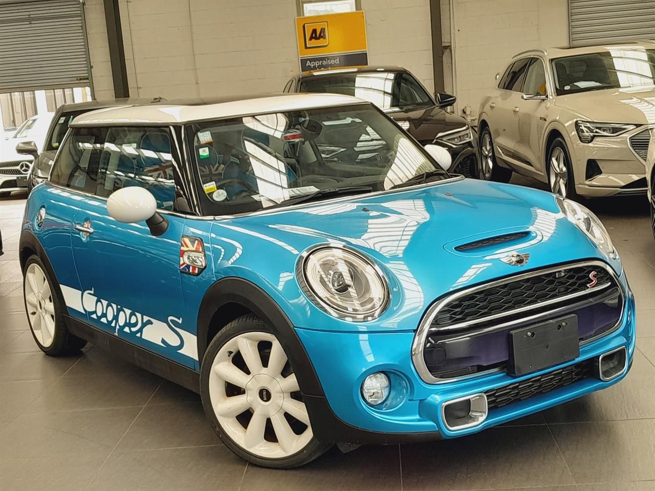 Vehicle image 2
