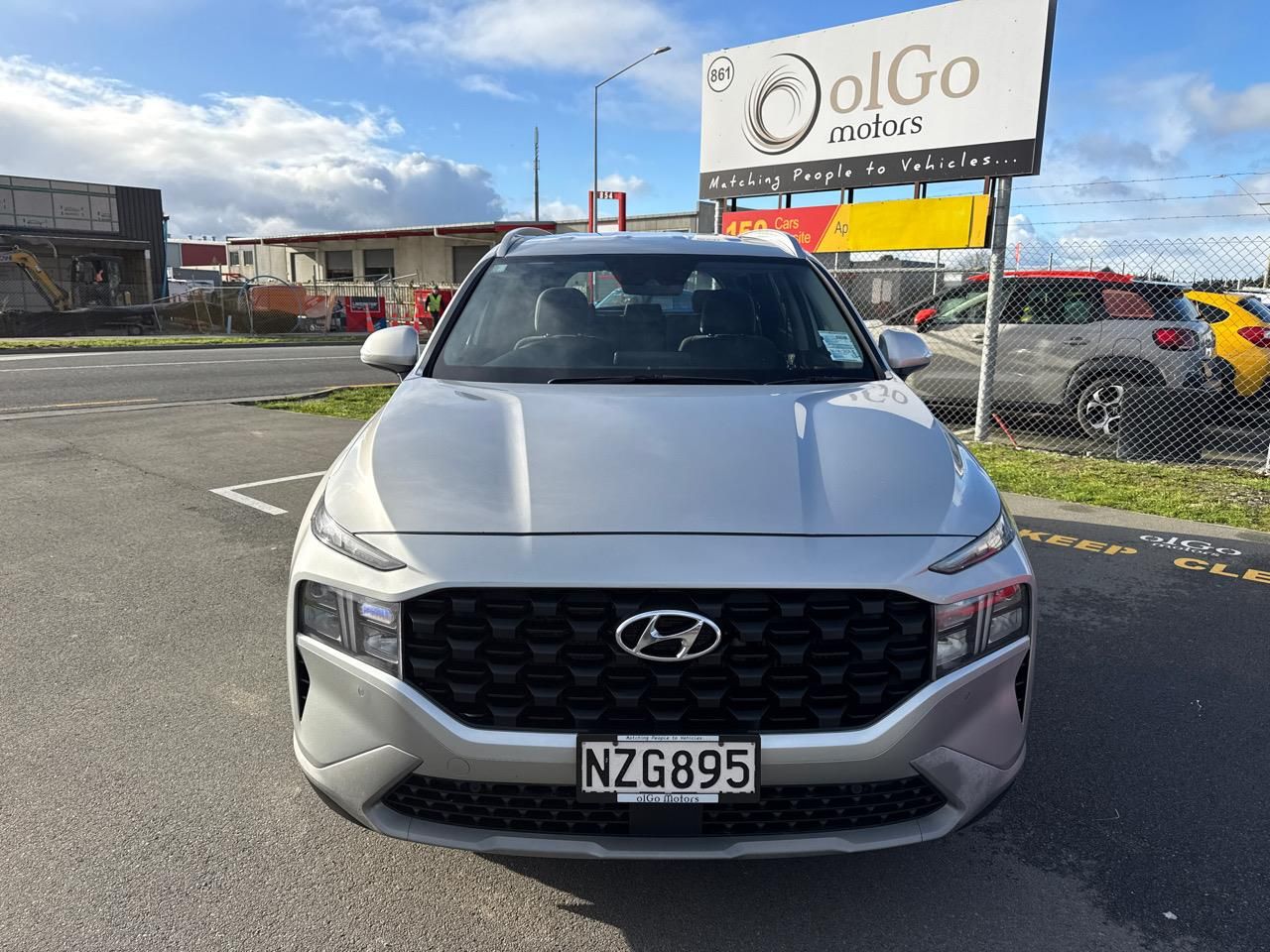 Vehicle image 3