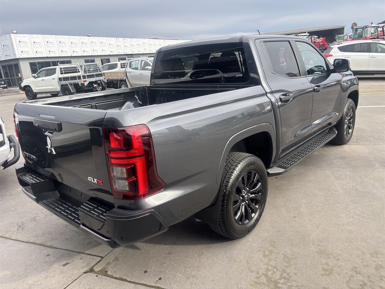 Vehicle image 3