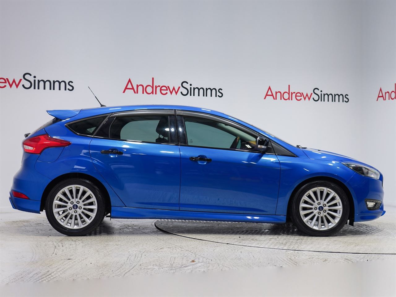 Vehicle image 2