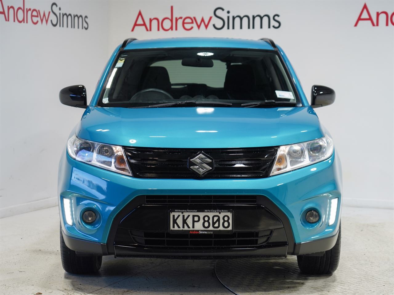Vehicle image 4