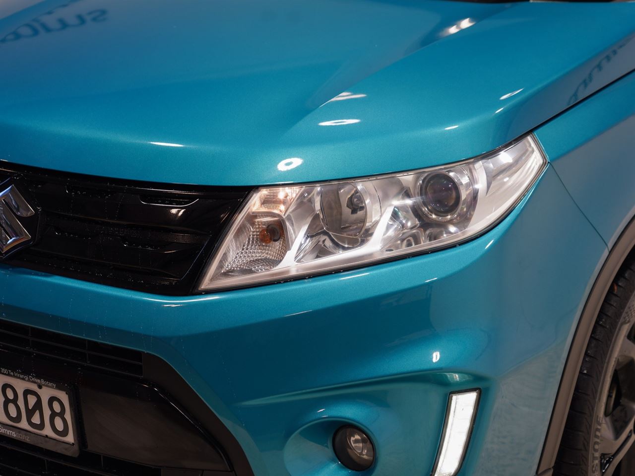 Vehicle image 5