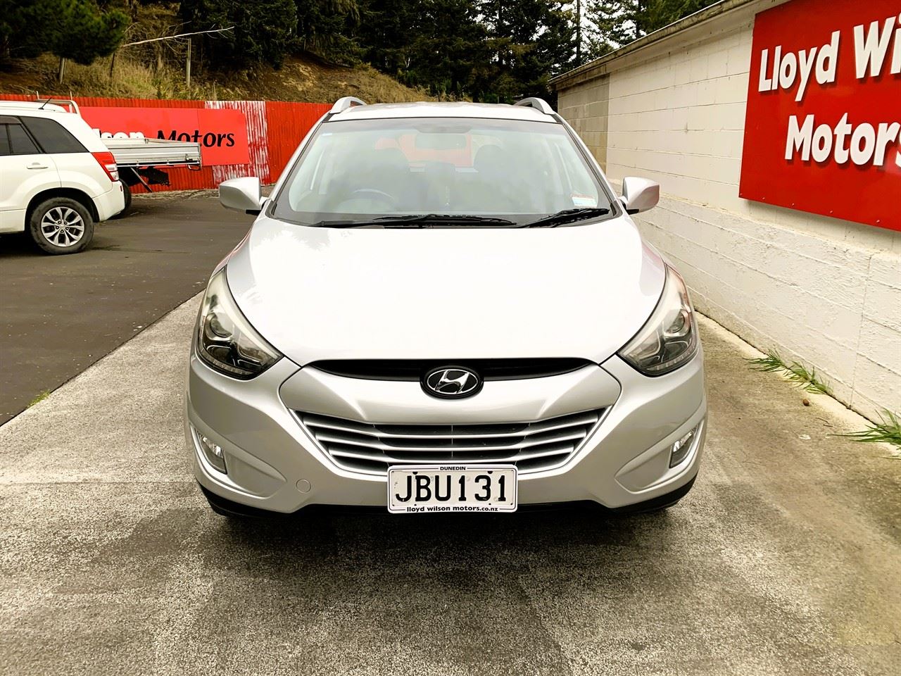 Vehicle image 2