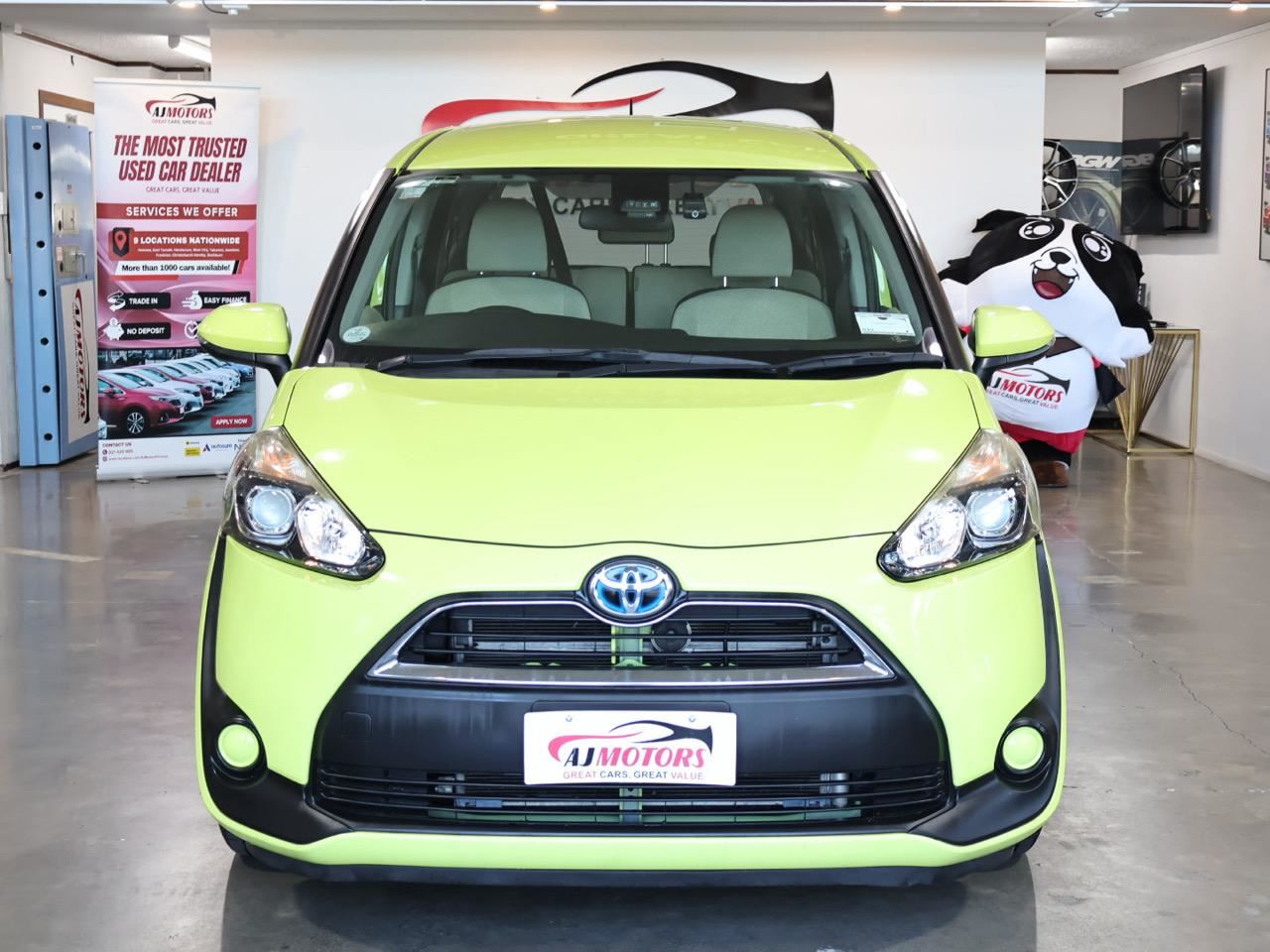 Vehicle image 2