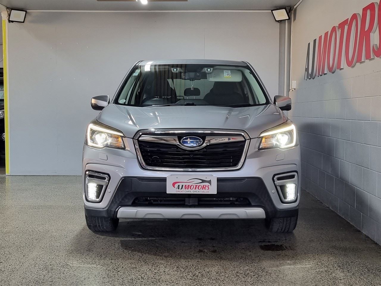 Vehicle image 2