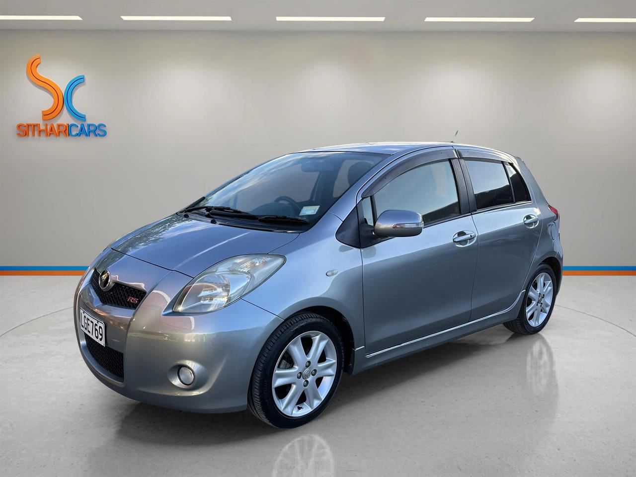 Vehicle image 3