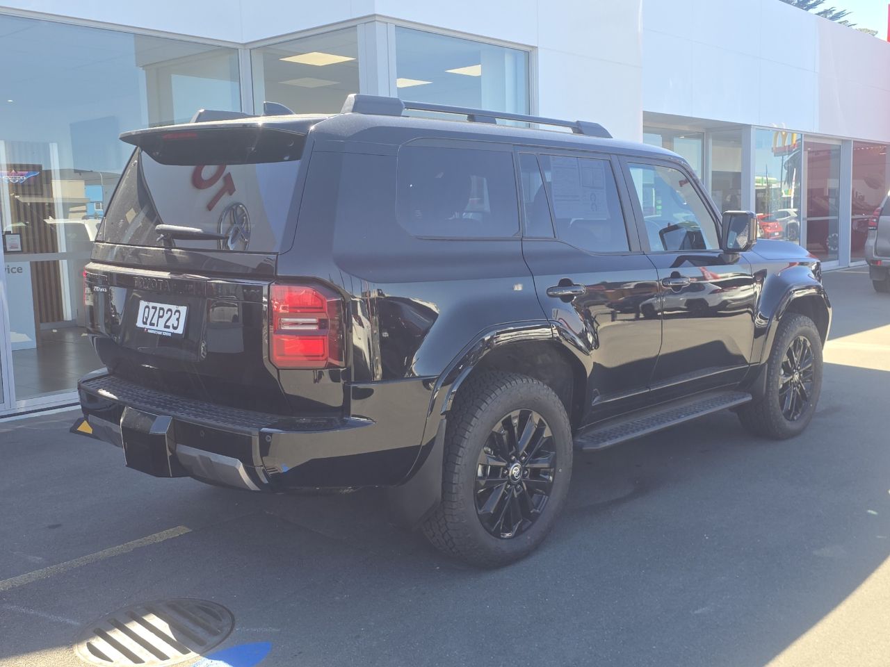 Vehicle image 3
