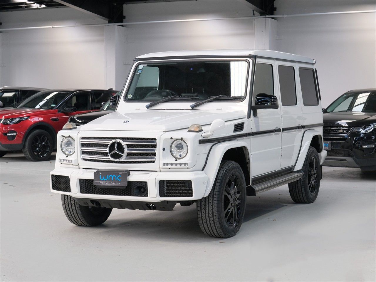 Vehicle image 4