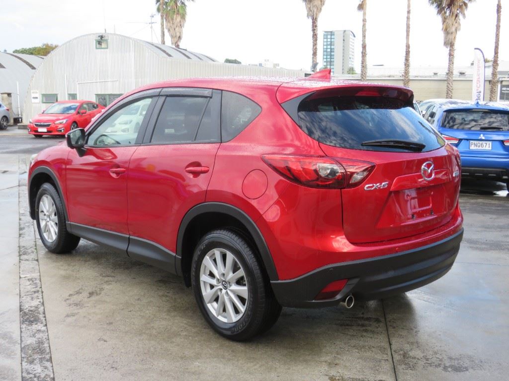 Vehicle image 5
